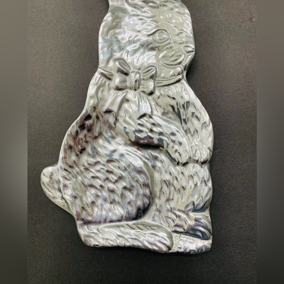 Holland Boone Polished Pewter Easter Bunny Candy Tray - Picture 2 of 6